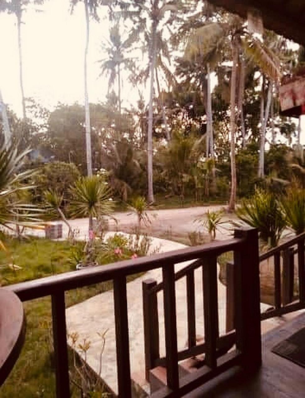 Titi Hostel Lembongan Eksteriør billede