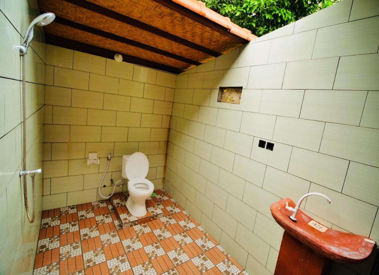 Titi Hostel Lembongan Eksteriør billede