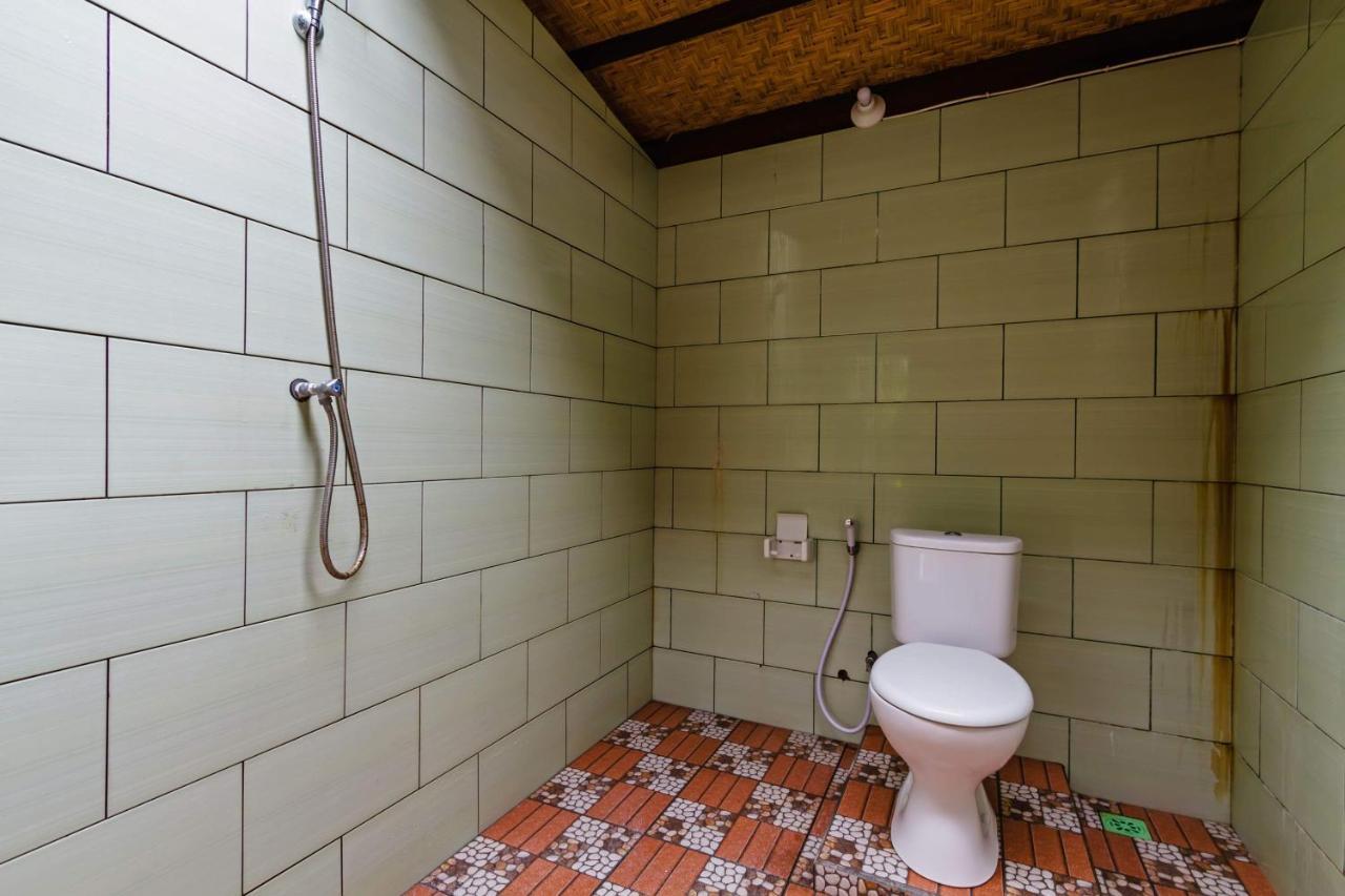 Titi Hostel Lembongan Eksteriør billede
