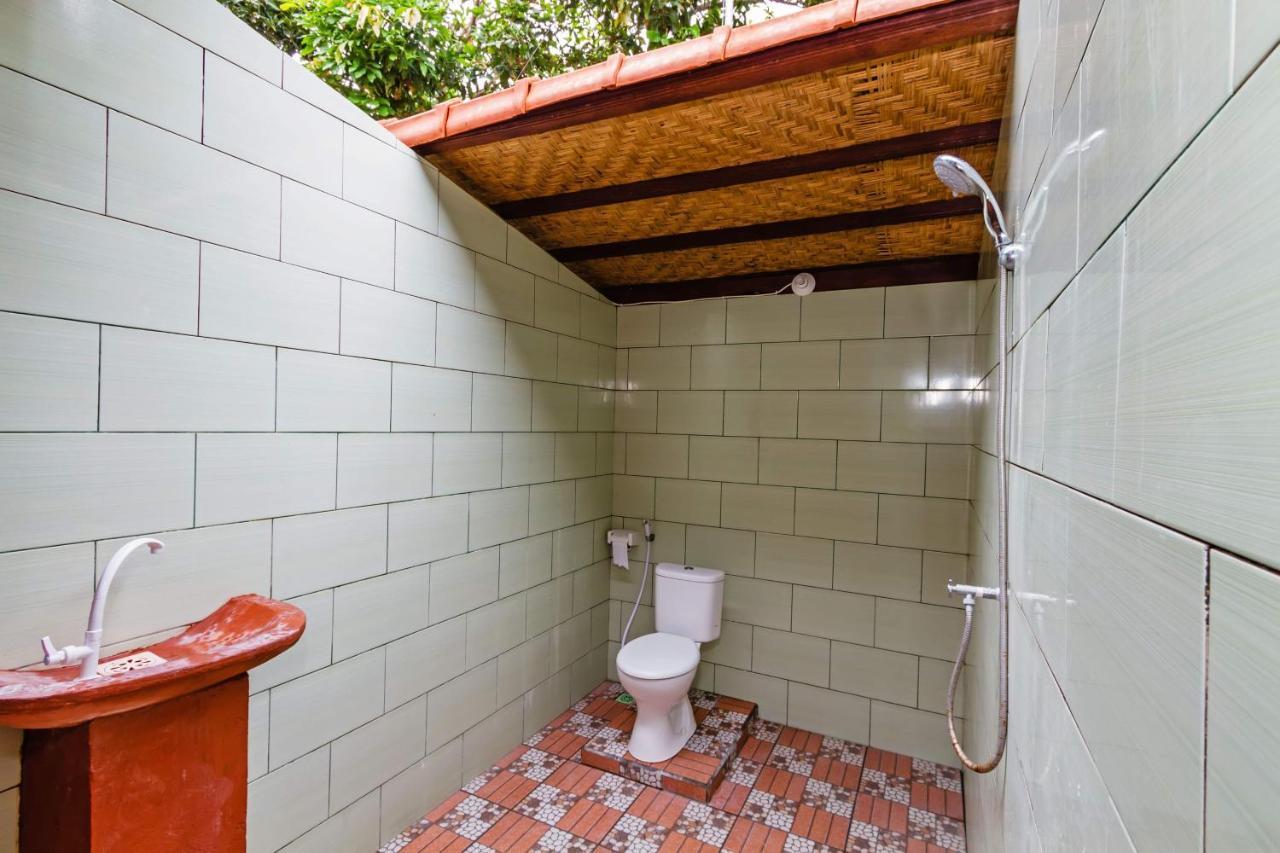 Titi Hostel Lembongan Eksteriør billede